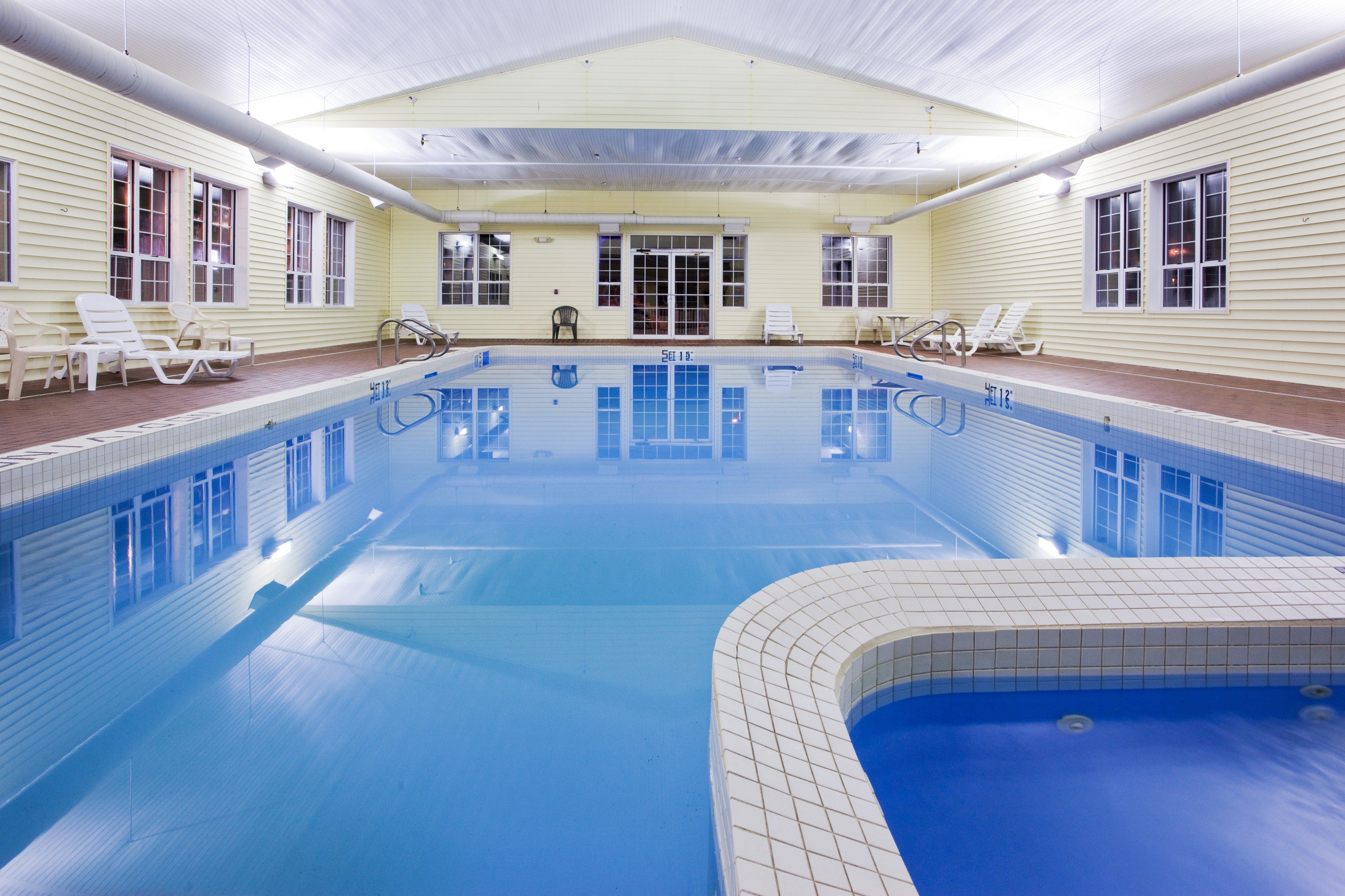 Holiday Inn Express St Ignace-Lake Central By Ihg Сент-Ігнас Екстер'єр фото