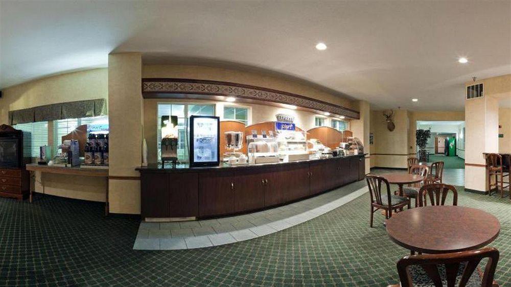 Holiday Inn Express St Ignace-Lake Central By Ihg Сент-Ігнас Екстер'єр фото