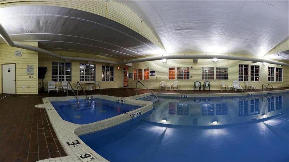 Holiday Inn Express St Ignace-Lake Central By Ihg Сент-Ігнас Екстер'єр фото